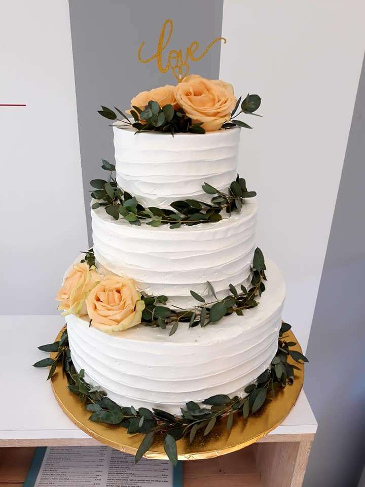Mladenačke torte na 3 kata slika-11