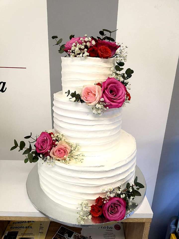 Mladenačke torte na 3 kata slika-15